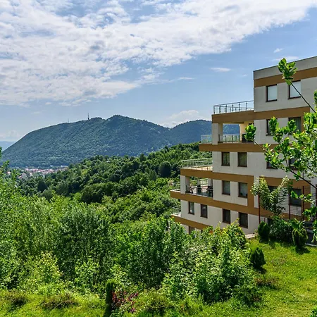 2br Seasons Garden View * Brasov